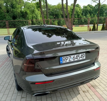 Volvo S60 cena 139800 przebieg: 60000, rok produkcji 2019 z Przeworsk małe 232